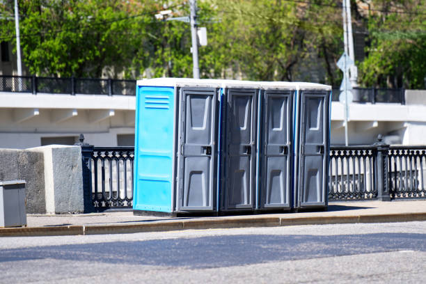 Best Porta potty rental near me  in Bolivar, OH